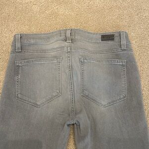 Paige light gray denim skinny jeans, zippers on ankles & zipper pockets, size 27